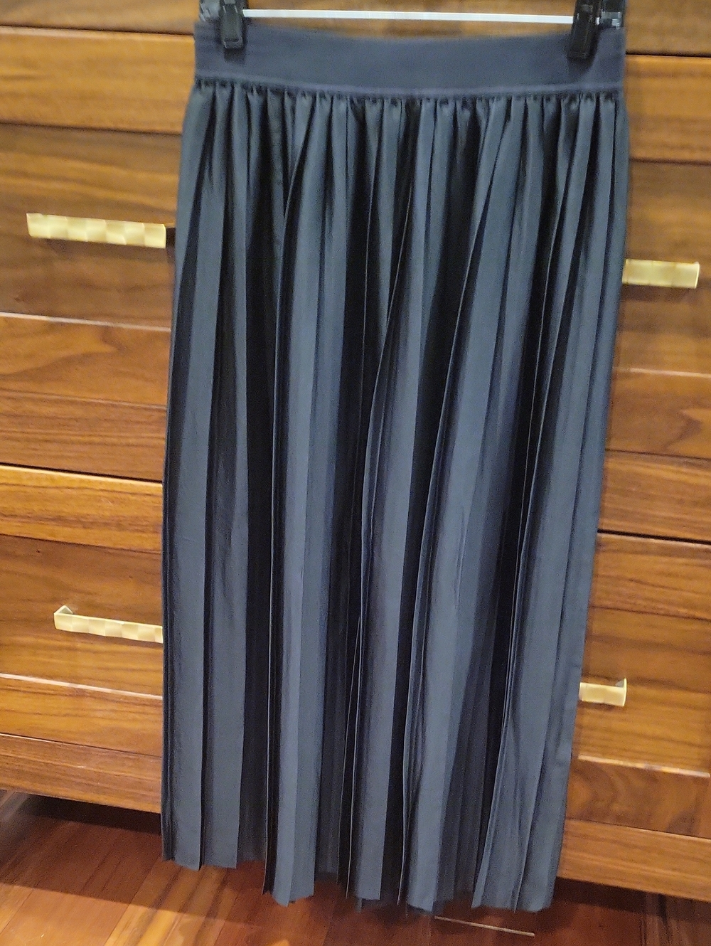 lululemon athletica Black Pleated Maxi Skirt NWOT